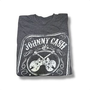 Cash Johnny Cash Gray and White Graphic Music Tshirt Size Medium - "Bennet"